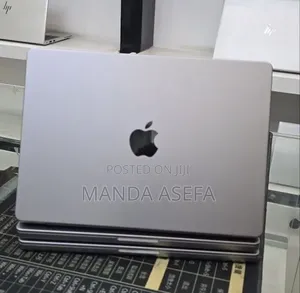 New Laptop Apple MacBook Pro 2021 M1 32GB Apple M1 Pro SSD 512GB