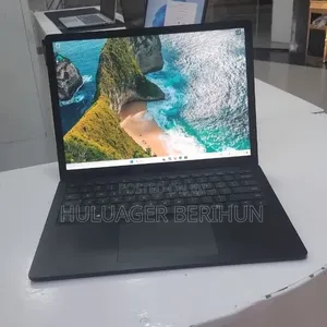 New Laptop Microsoft Surface Laptop 3 8GB Intel Core i5 SSD 256GB