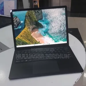 New Laptop Microsoft Surface Laptop 3 8GB Intel Core i5 SSD 256GB
