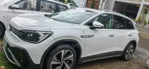 Volkswagen ID.6 Crozz 85 kWh AWD 2022 White