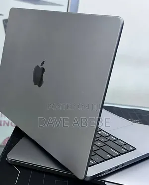 New Laptop Apple MacBook Pro 2021 M1 16GB Apple M1 Pro SSD 512GB