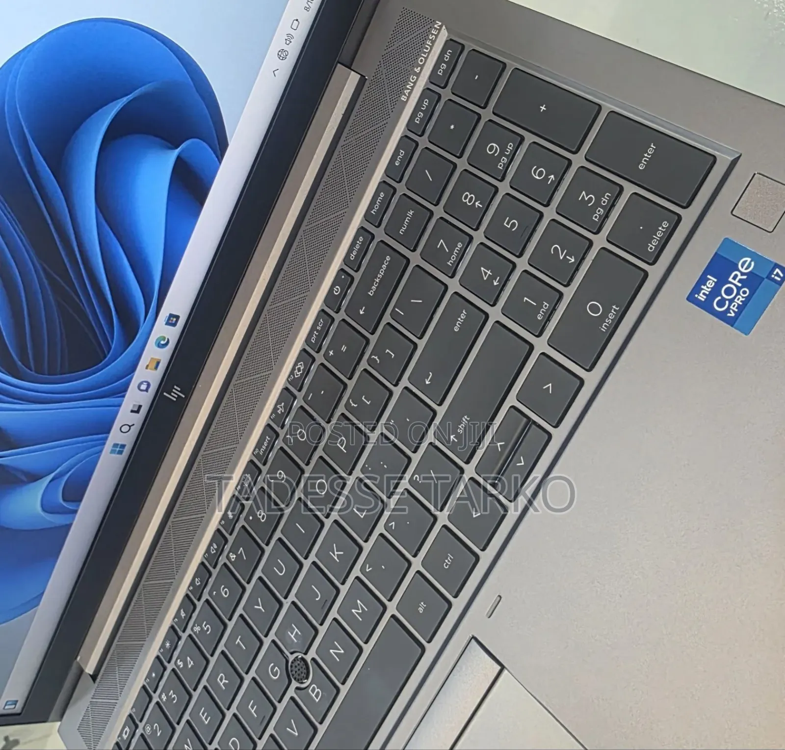 New Laptop HP ZBook Firefly G8 16GB Intel Core i7 SSD 512GB