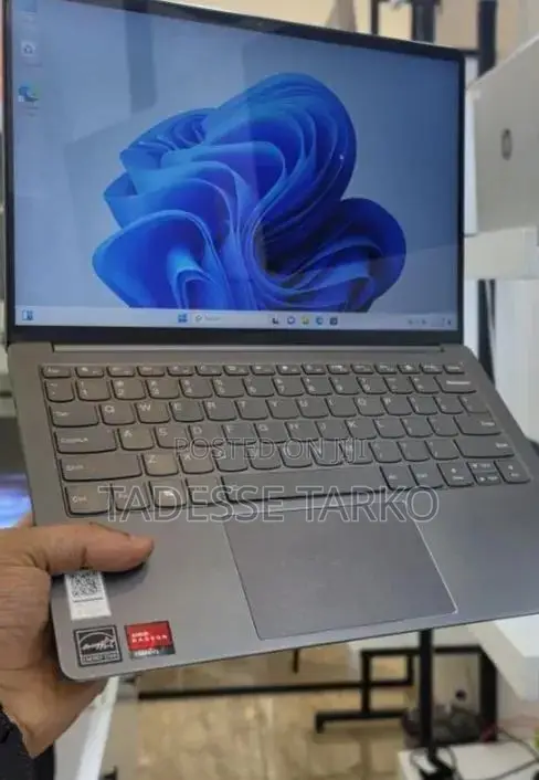New Laptop Lenovo Ideapad 3 16GB AMD Ryzen 7 SSD 512GB