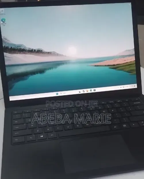 New Laptop Microsoft Surface Laptop 3 8GB Intel Core i5 SSD 256GB