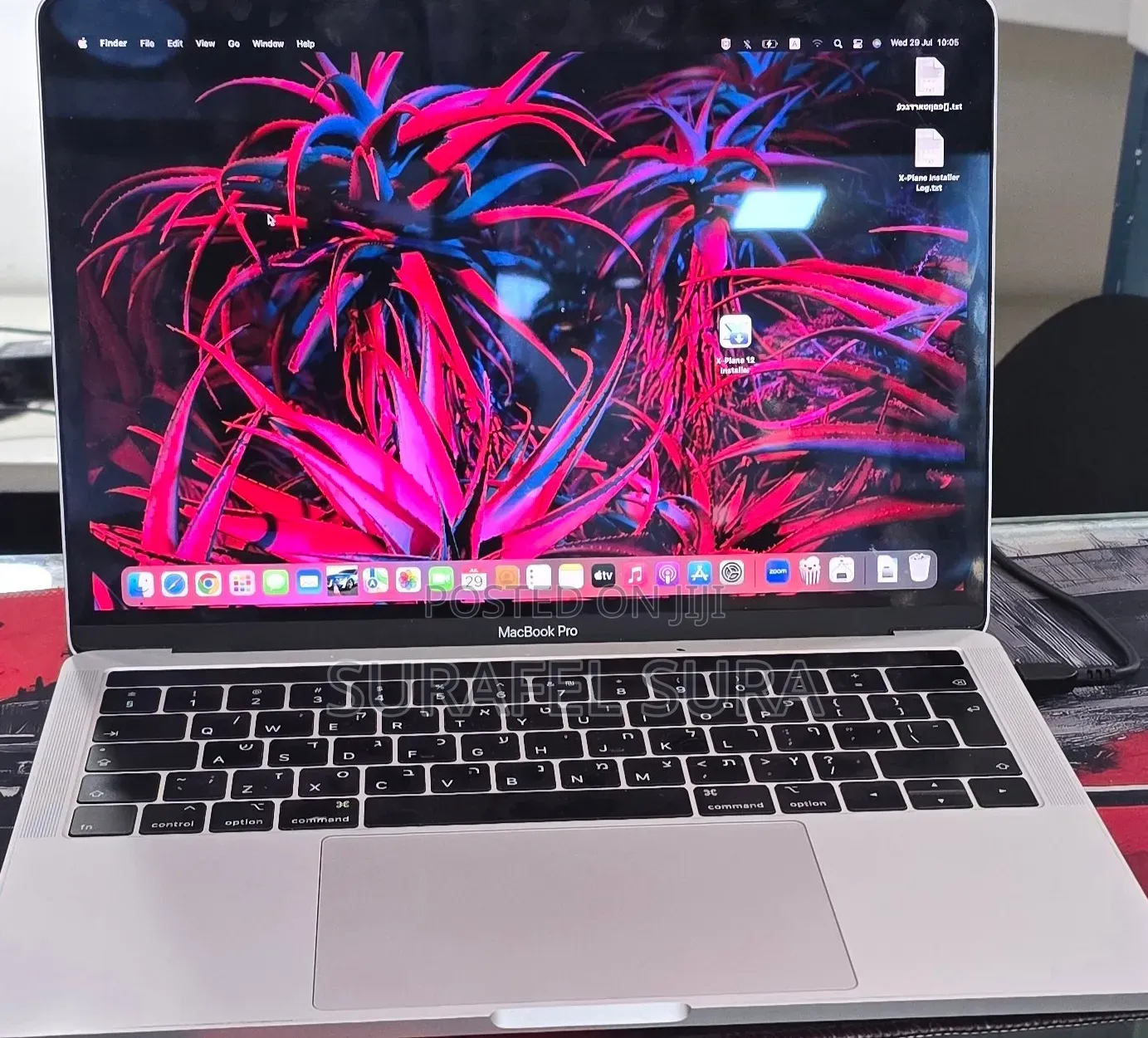 New Laptop Apple MacBook Pro 2018 16GB Intel Core i5 SSD 256GB