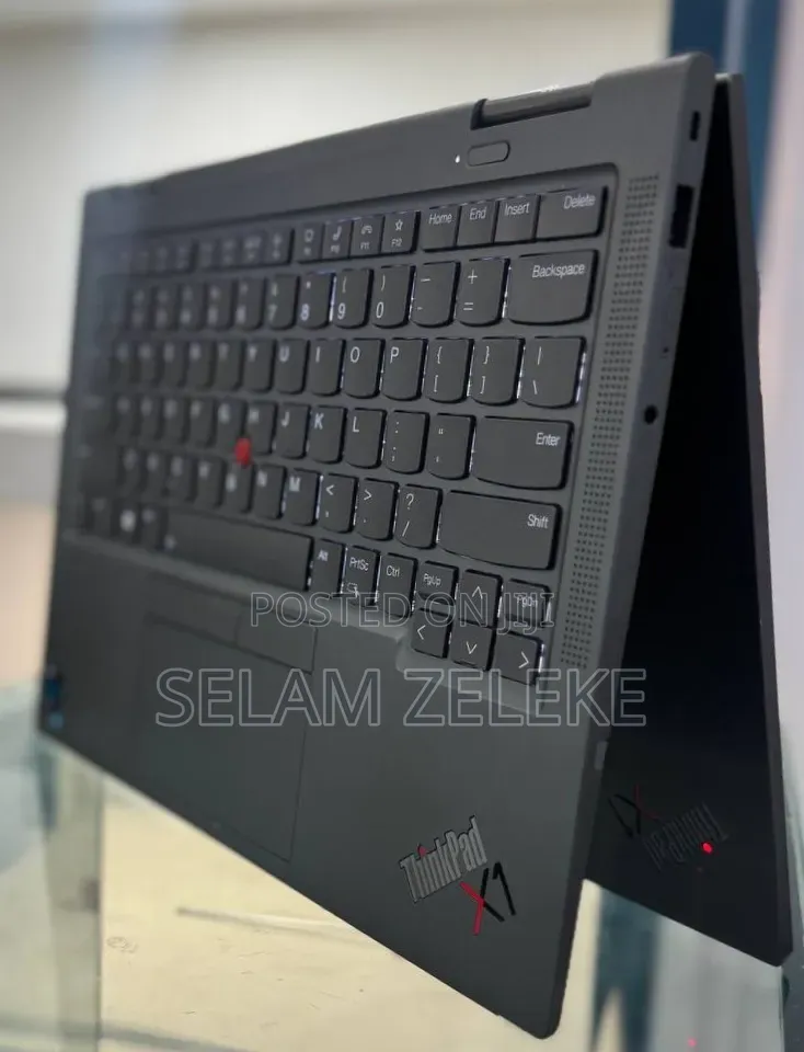 New Laptop Lenovo ThinkPad X1 Yoga 16GB Intel Core i7 SSD 512GB