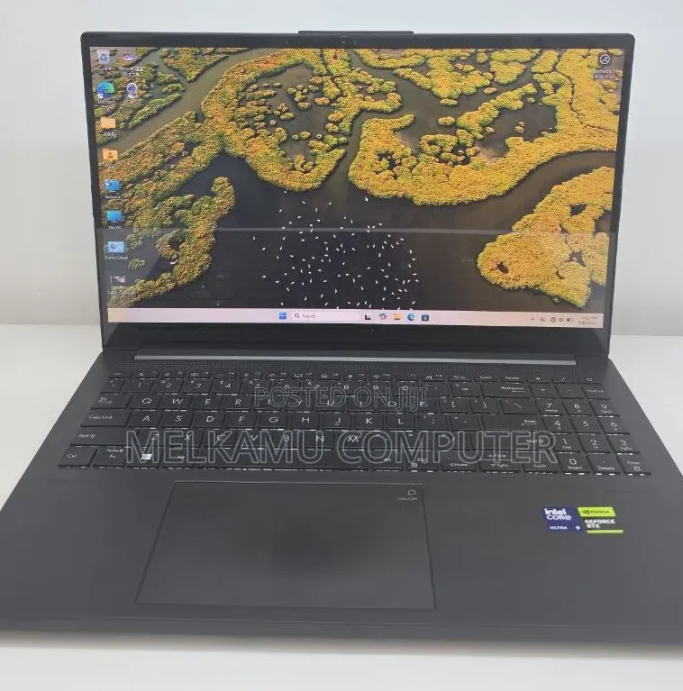 New Laptop Asus Vivobook Pro 15 OLED 16GB Intel Core Ultra 9 SSD 512GB