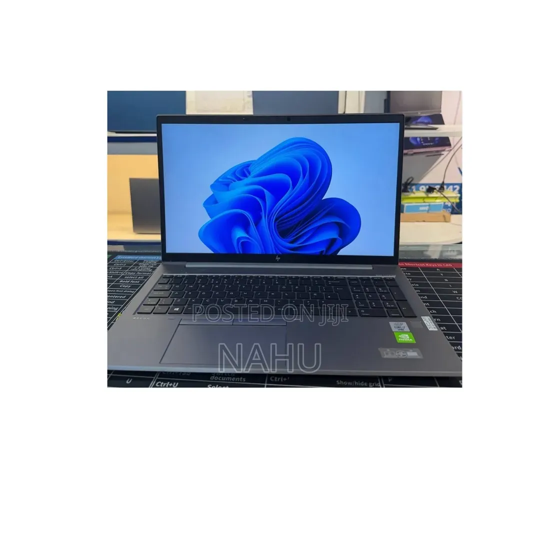 New Laptop HP ZBook Power G7 16GB Intel Core i7 SSD 512GB