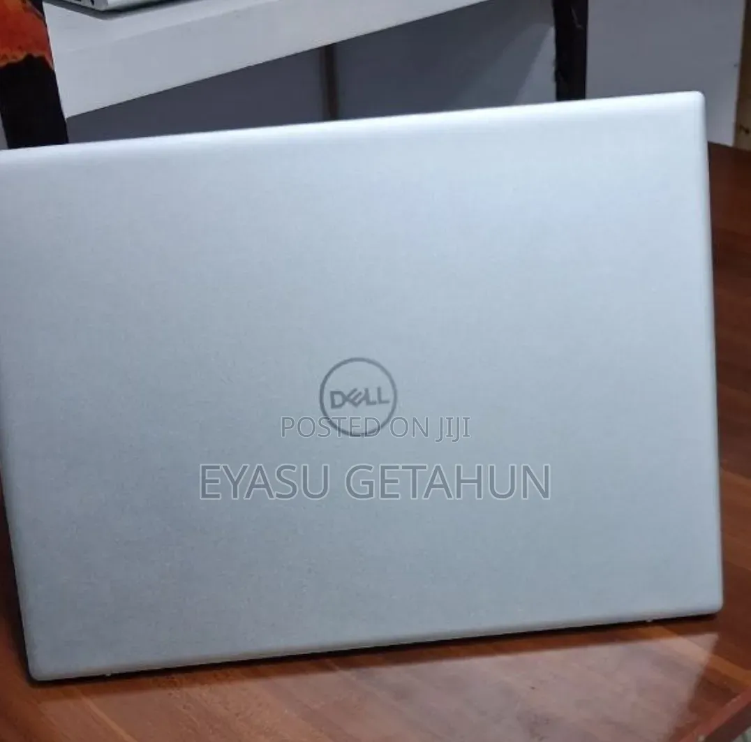 New Laptop Dell Inspiron 15 16GB AMD Ryzen 7 SSD 1T