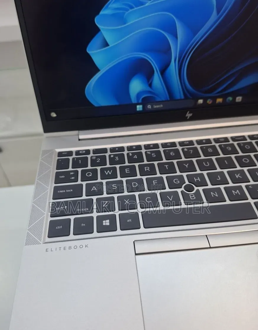 New Laptop HP EliteBook 840 G7 16GB Intel Core i5 SSD 512GB