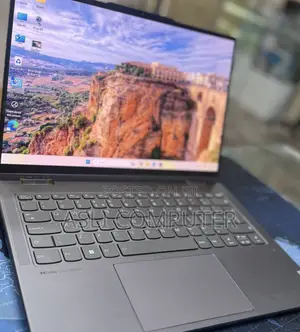 New Laptop Lenovo 16GB AMD Ryzen 7 SSD 512GB