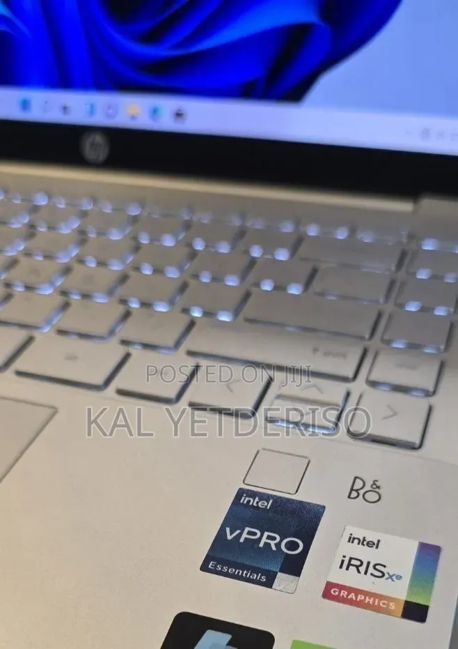 New Laptop HP Pavilion 14 16GB Intel Core i7 SSD 512GB