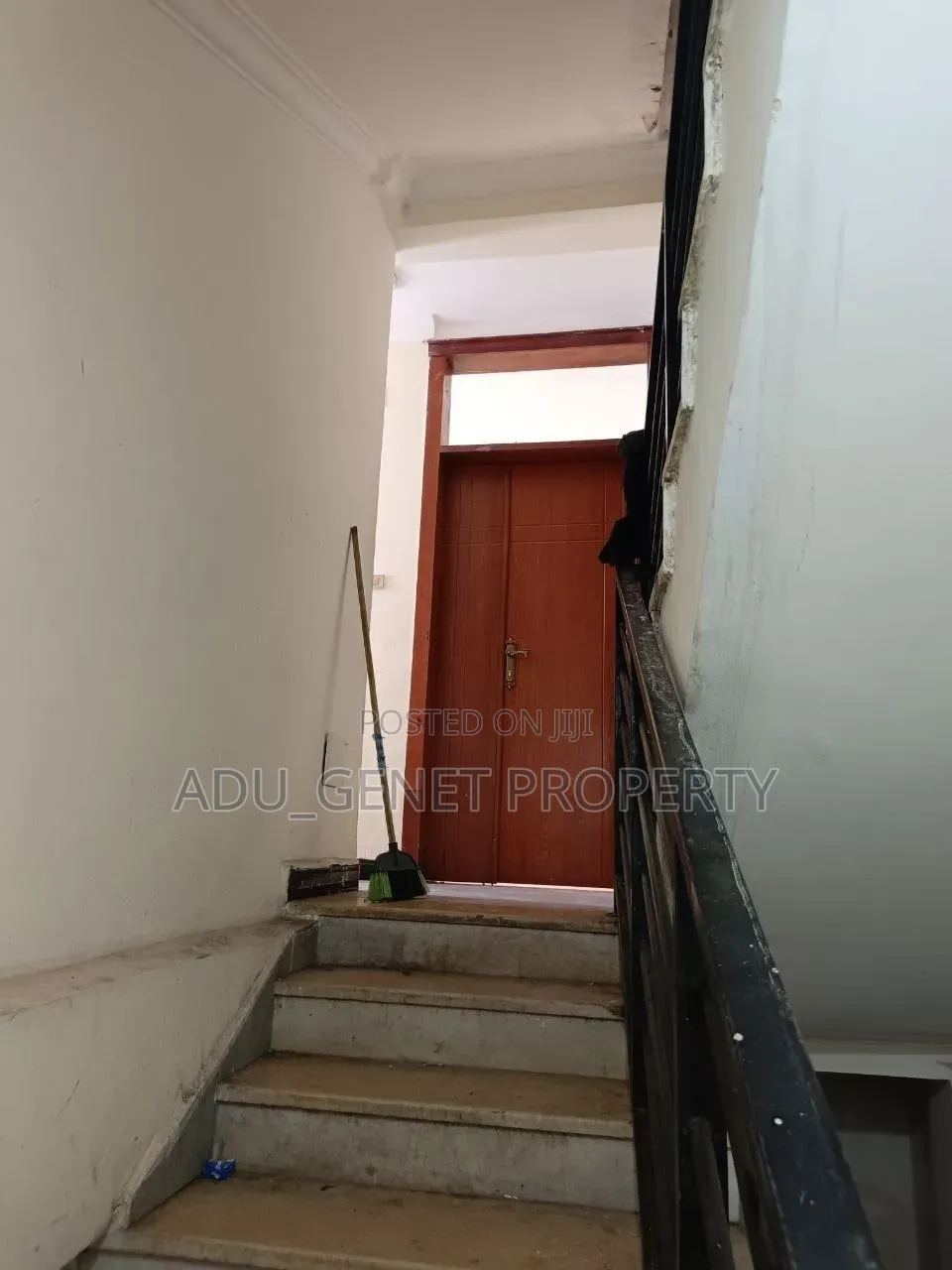 Furnished 7bdrm House in Yeka for sale