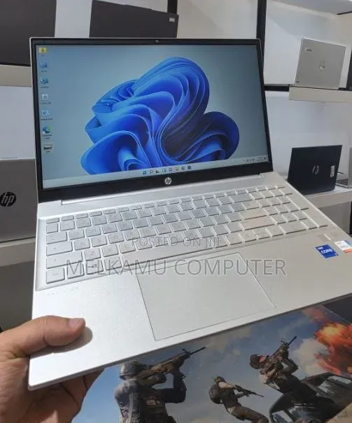 New Laptop HP Pavilion 15 16GB Intel Core i7 SSD 512GB