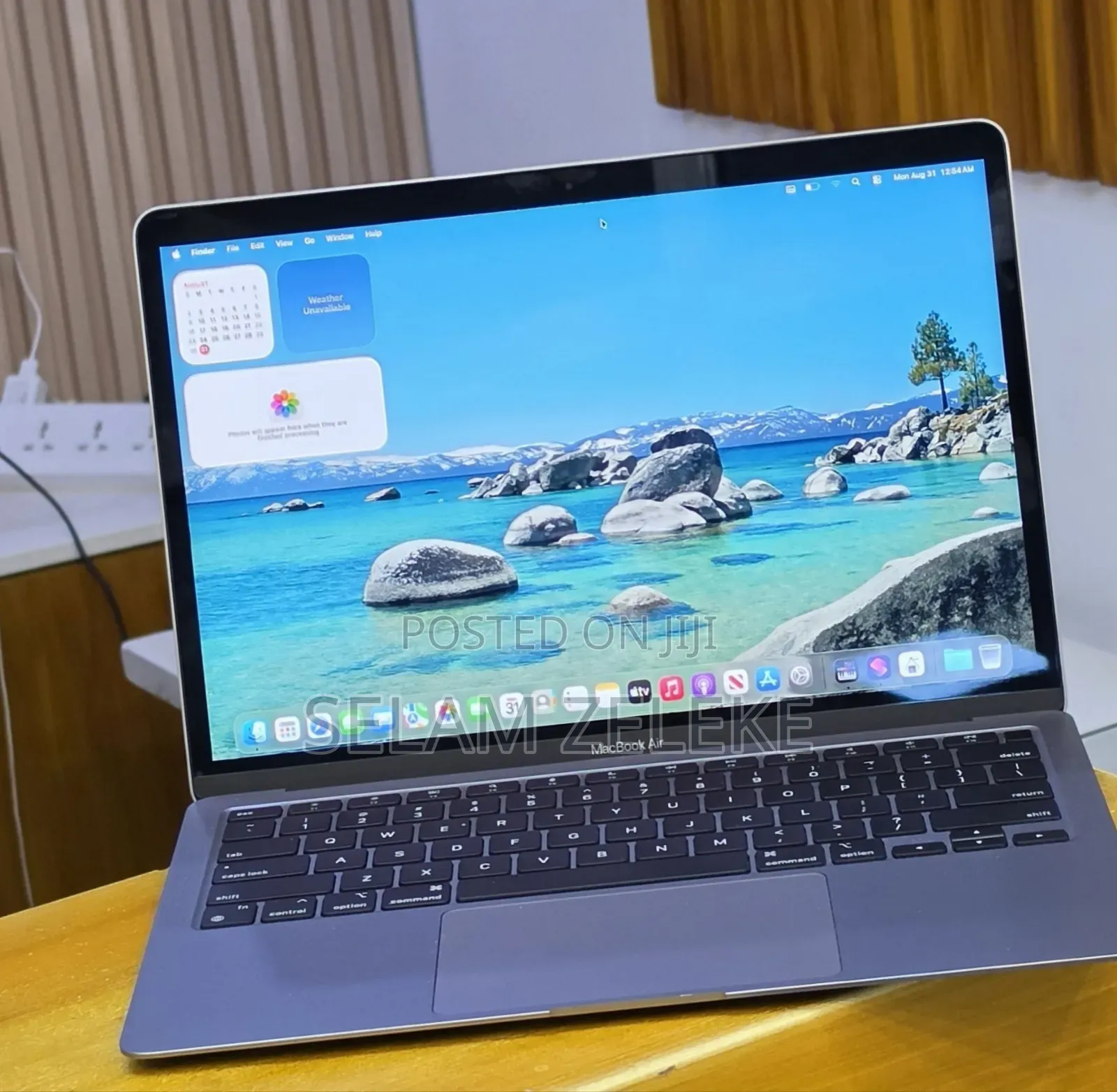 New Laptop Apple MacBook Air 2020 M1 16GB Apple M1 SSD 512GB