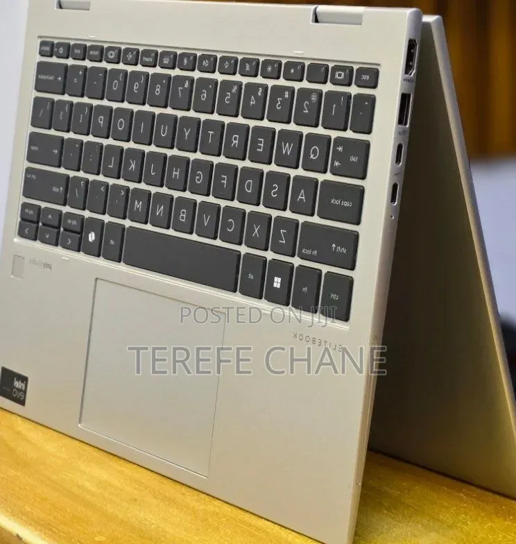 New Laptop HP Elitebook 830 G11 16GB Intel Core i7 SSD 512GB