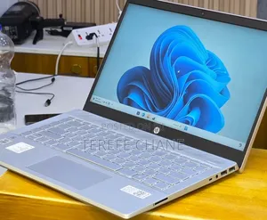 New Laptop HP Pavilion 14 8GB Intel Core i5 SSD 512GB