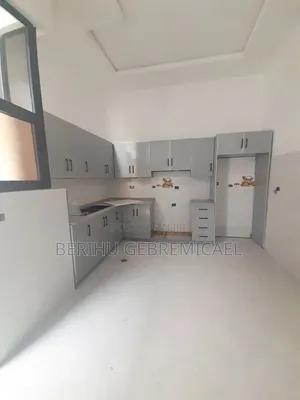 6bdrm Villa in ፊጋ, Yeka for sale