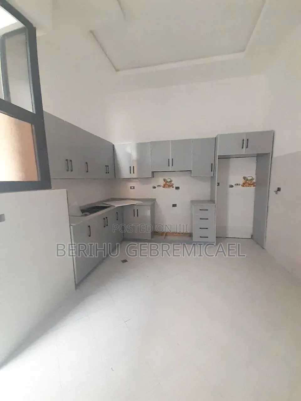 6bdrm Villa in ፊጋ, Yeka for sale