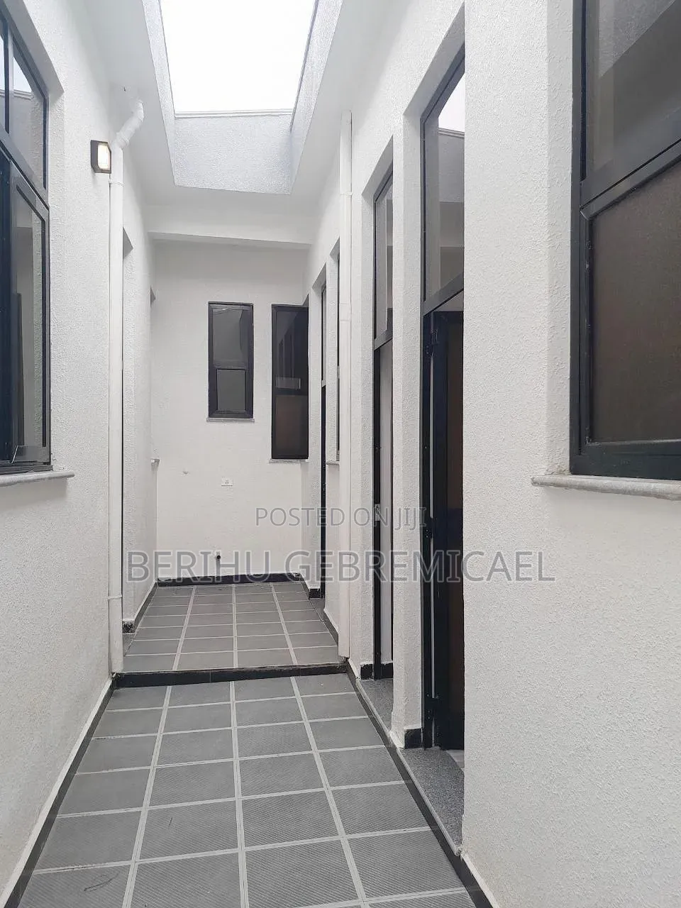 6bdrm Villa in ፊጋ, Yeka for sale