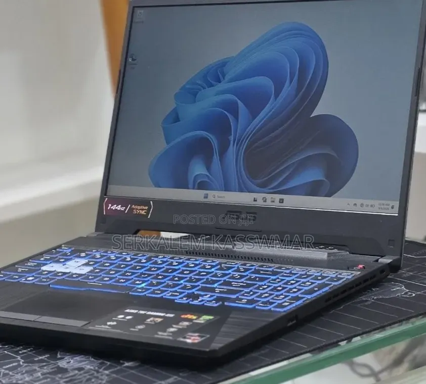 New Laptop Asus TUF Gaming A15 16GB AMD Ryzen 7 SSD 512GB