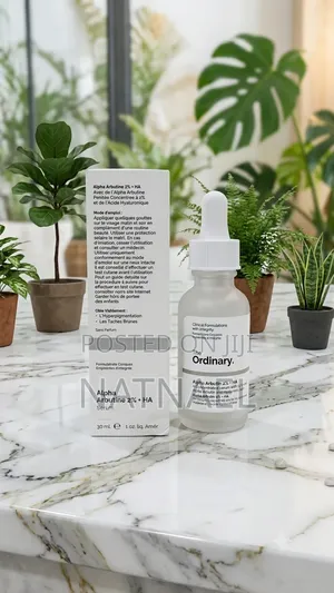 The Ordinary Alpha Arbutin 2% + HA Serum (30ml) የፊት ስሮም