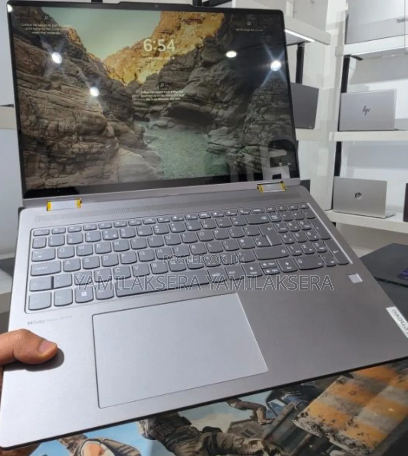 New Laptop Lenovo Yoga 7i 16GB AMD Ryzen 7 SSD 512GB