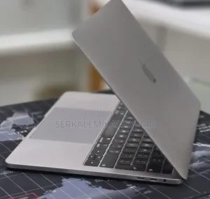 New Laptop Apple MacBook Pro 2019 16GB Intel Core i7 SSD 512GB