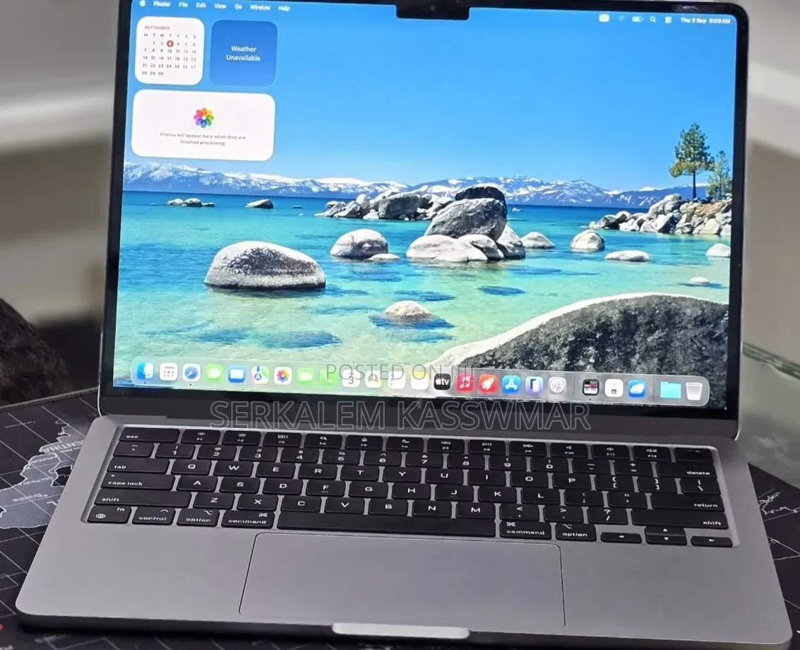 New Laptop Apple MacBook Air 2022 M2 8GB Apple M2 SSD 256GB