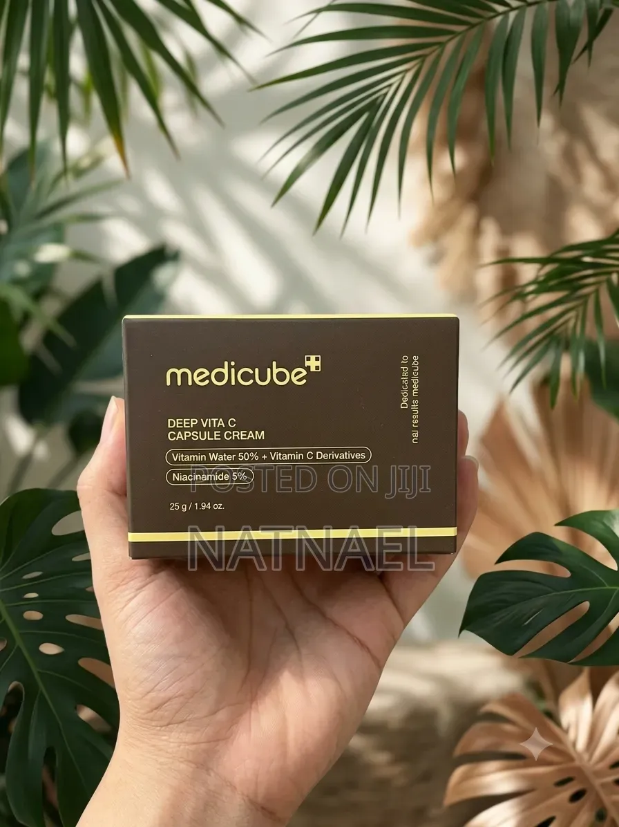 Medicube Vita C Capsule +Antioxidants Protect Renew Your Skin Cream