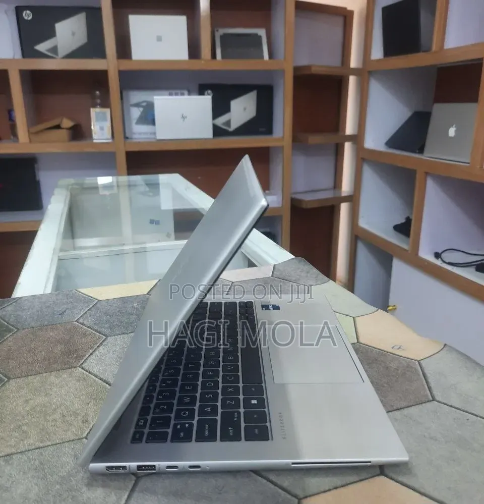 New Laptop HP EliteBook 840 16GB Intel Core i5 SSD 512GB