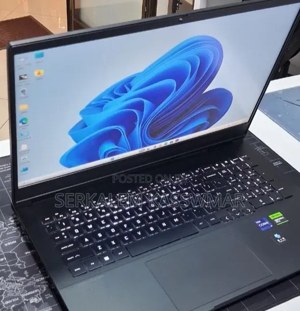 New Laptop HP Omen 16 16GB Intel Core i9 SSD 1T