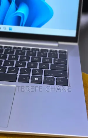 New Laptop HP EliteBook 840 10 16GB Intel Core i7 SSD 512GB
