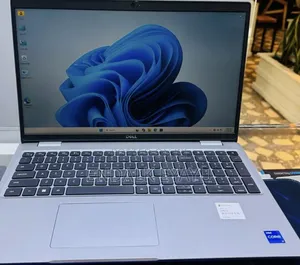 New Laptop Dell Precision 3581 16GB Intel Core i7 SSD 1T