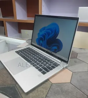New Laptop HP EliteBook 840 G9 16GB Intel Core i7 SSD 512GB