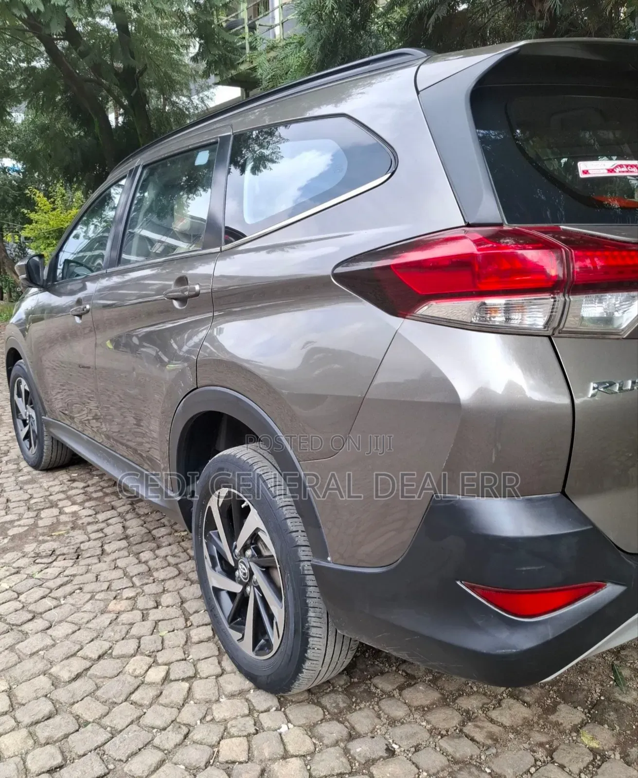 Toyota Rush 2022 Brown