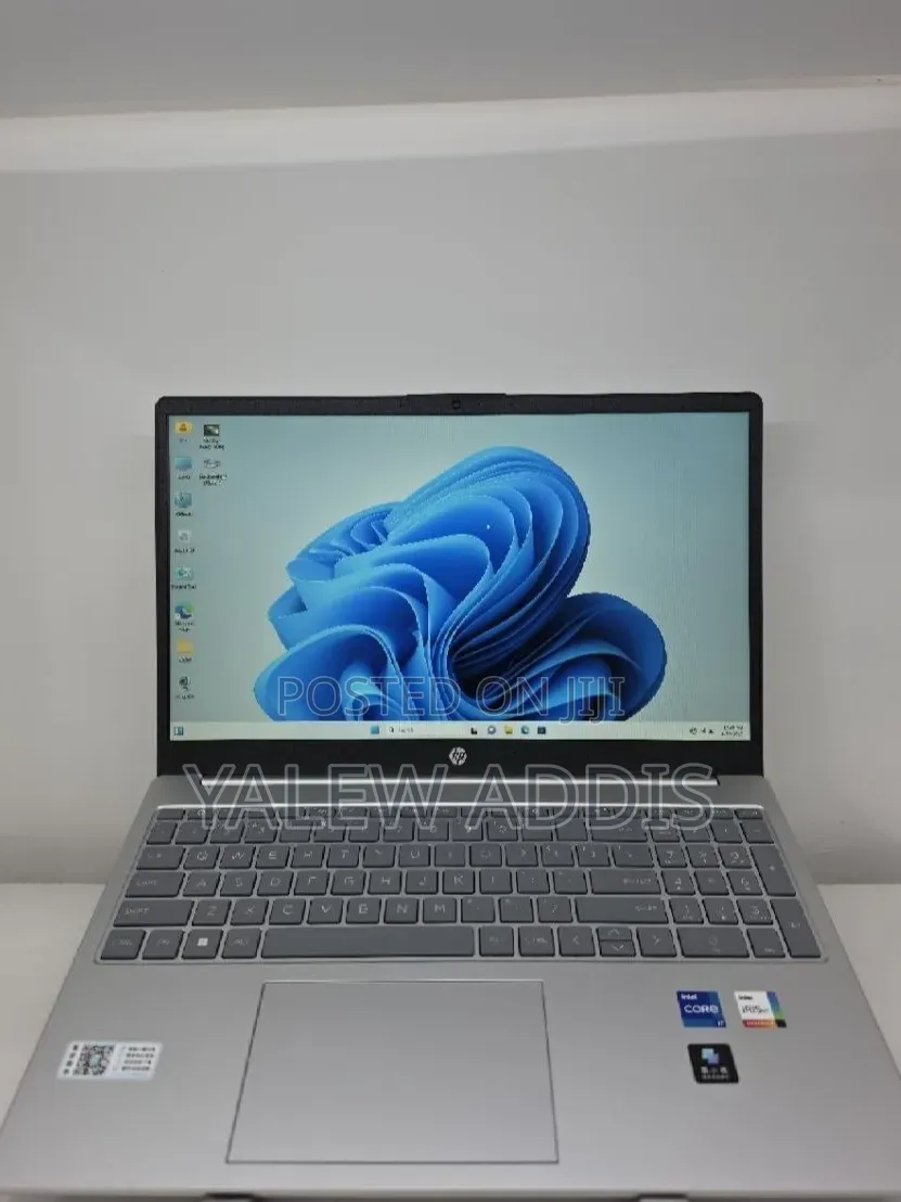 New Laptop HP Stream Notebook 16GB Intel Core i7 SSD 512GB