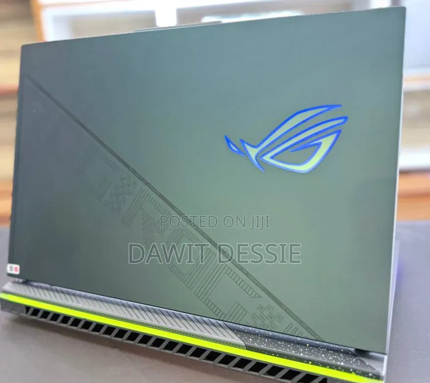 New Laptop Asus ROG Strix G16 16GB Intel Core i9 SSD 512GB
