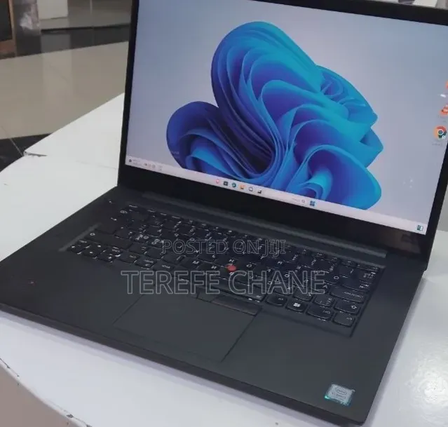 New Laptop Lenovo ThinkPad X1 16GB Intel Core i7 SSD 512GB