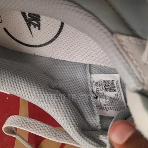 Original Nike Waffle Debut "Light Pumice" — Brand New
