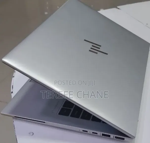 New Laptop HP EliteBook 840 10 16GB Intel Core i7 SSD 512GB