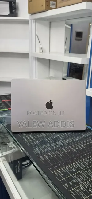 New Laptop Apple MacBook Pro 2021 M1 16GB Apple M1 SSD 512GB