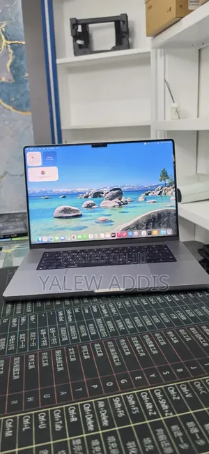New Laptop Apple MacBook Pro 2021 M1 16GB Apple M1 SSD 512GB