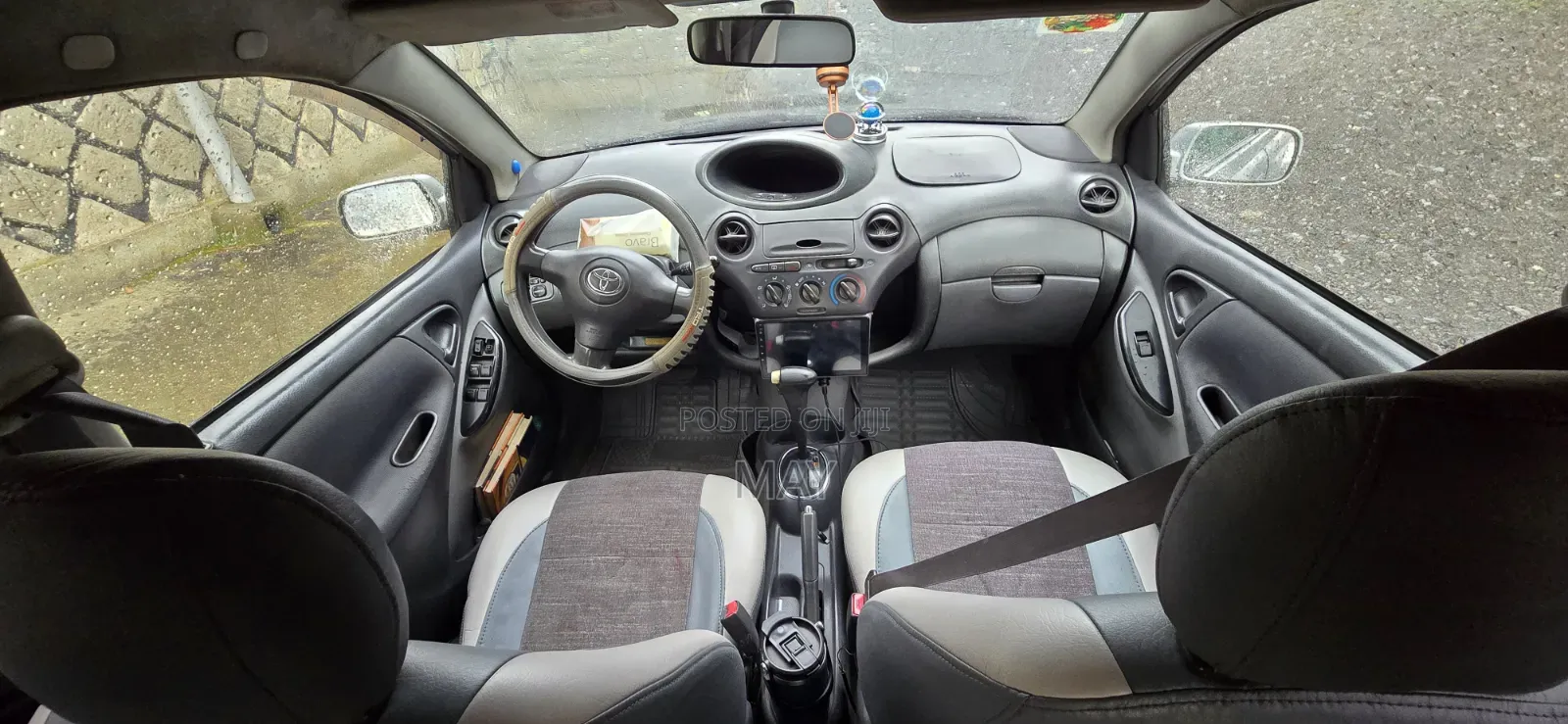 Toyota Vitz 1.0 FWD 3dr 2002 Silver