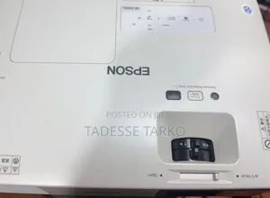 Epson Ec-2255u Projector