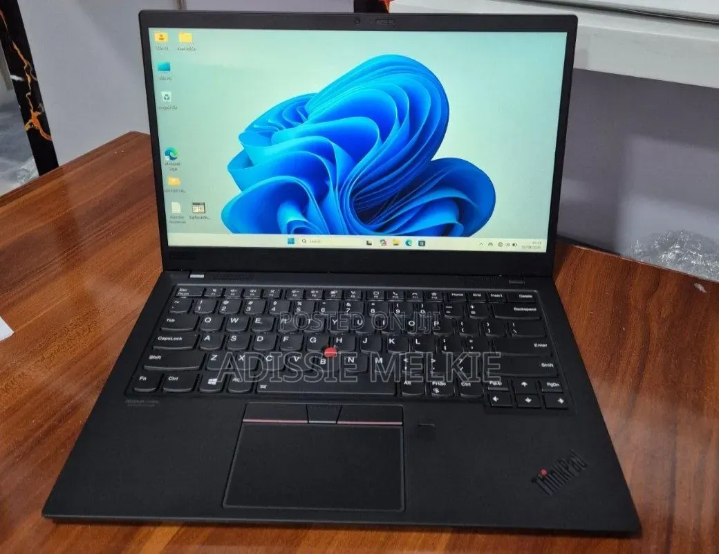 New Laptop Lenovo ThinkPad X1 Carbon 16GB Intel Core i7 SSD 512GB