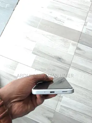 Samsung Galaxy A16 128 GB Silver