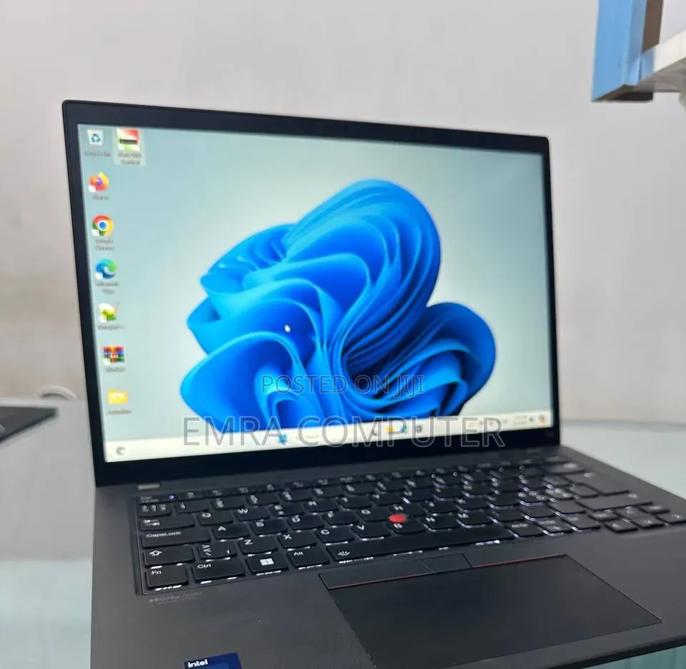 New Laptop Lenovo ThinkPad T14 16GB Intel Core i7 SSD 512GB