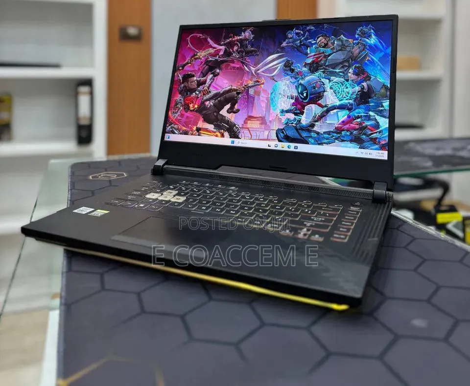 New Laptop Asus 16GB Intel Core i7 SSD 512GB