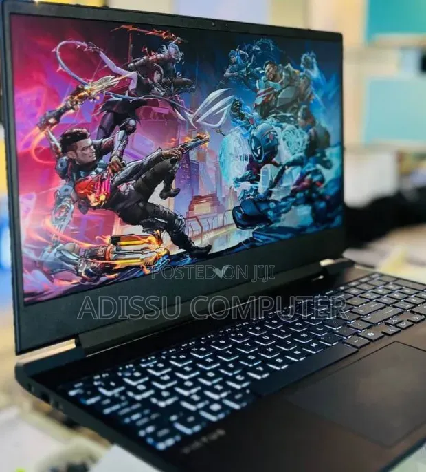 New Laptop HP Victus 15 16GB AMD Ryzen 9 SSD 1T